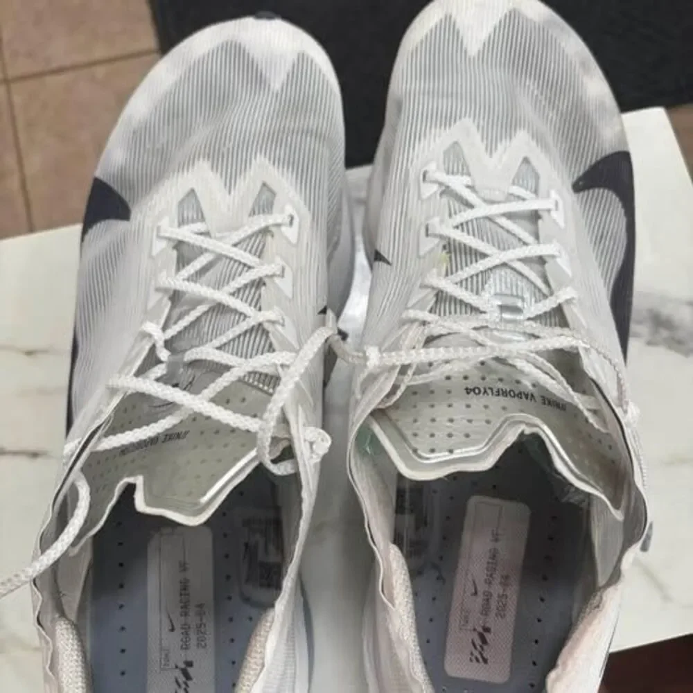 Nike Vaporfly 3 Running Shoes Size 15 White Grey Mesh